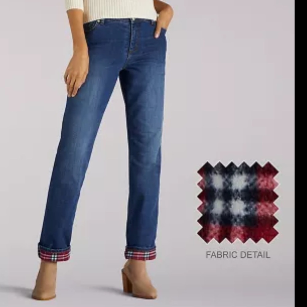 LEE Relaxed Fit, Fleece lined, straight leg jeans. Fleece lining Size 16